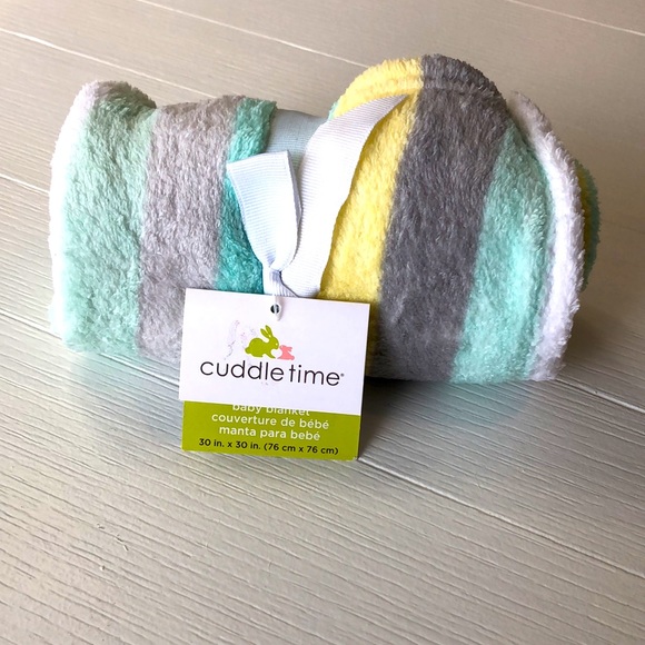 Baby blankets: set of 2 coordinating blankets NWT - Picture 3 of 5